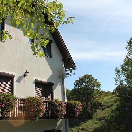 House Milan Hotel Rastovaca Bagian luar foto