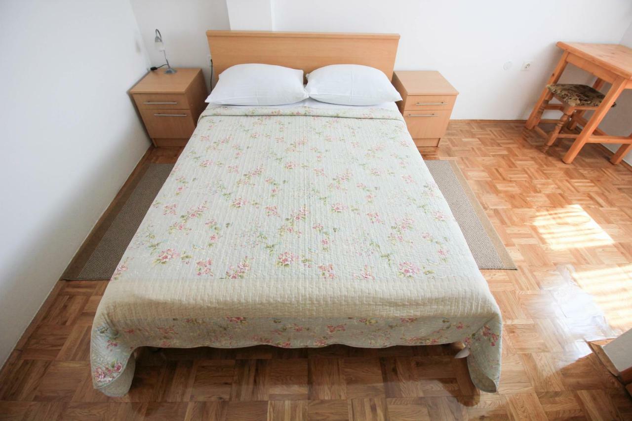 House Milan Hotel Rastovaca Bagian luar foto